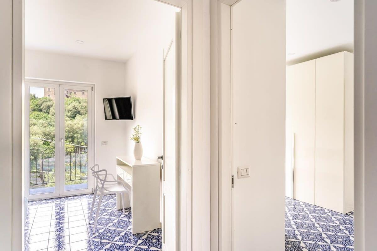 Nenni Apartment Sorrento Exterior photo